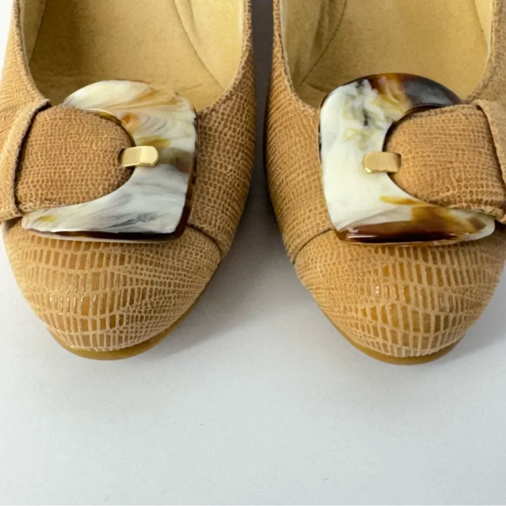 Stuart Weitzman Bucalina Wedge Heels Lizard-Embossed Leather Tortoise Buckle 7.5 - Picture 3 of 14